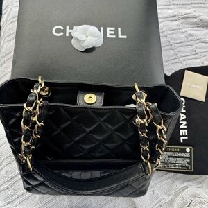 AUTH Chanel RARE SQUARE Shopper Tote Caviar Black Quilt Shoulder Bag +Box Cards+